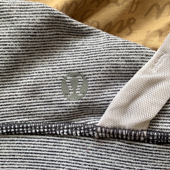 Lululemon Sports Bra - Picture 3 of 3